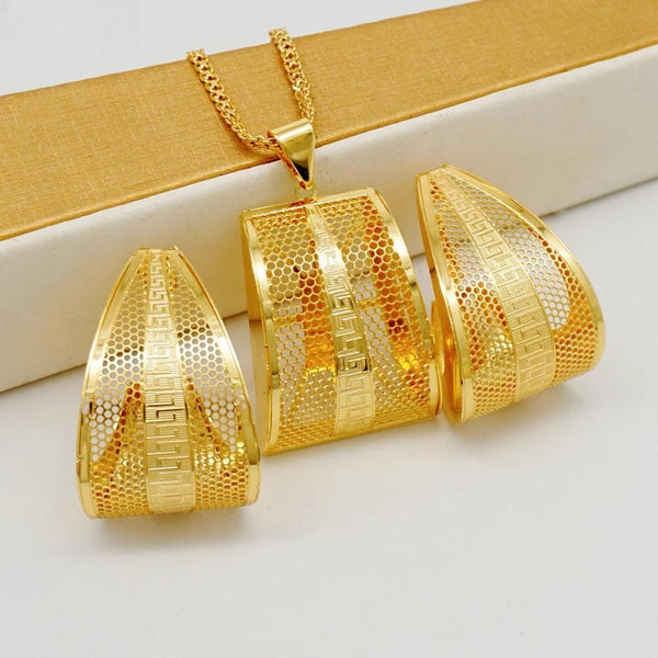 Luxury Dubai Lady  Unique Pendant Drop Earring Gold Color Necklace Jewelry Set