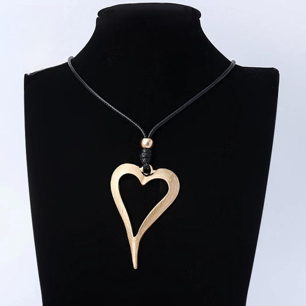 Fashion Statement Gold Color Heart Colar Necklace Long Chains