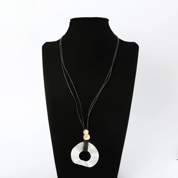 Trending Silver Color Long Chains Suspension Pendants Vintage Neckalce for Women