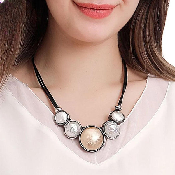 Fashion Neck Chokers Necklace Chains Suspension Pendant Costume Jewelry for Women