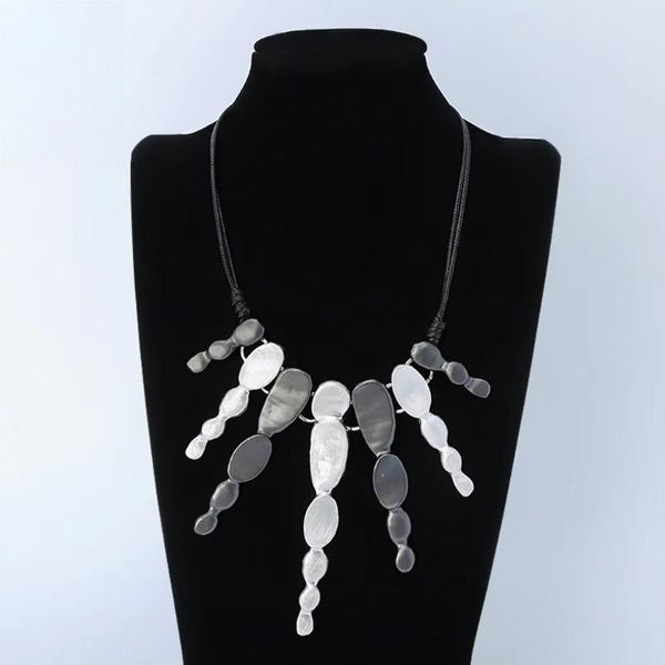 New in Vintage Statement Alloy Suspension Pendant Collares Gothic Necklace for Women