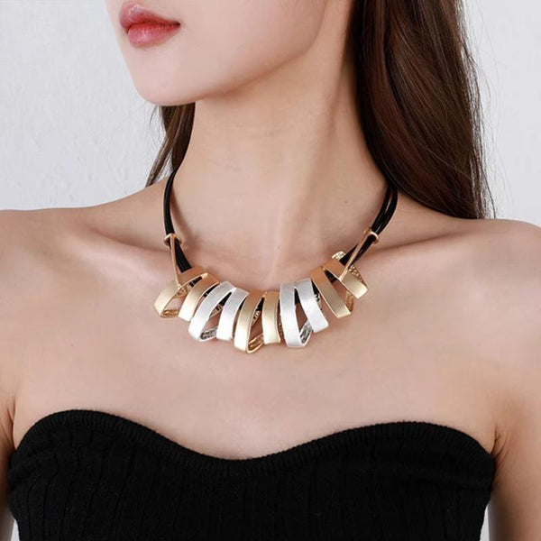 Vintage Collare Chains Chokers Handmade Geometric Suspension Necklace for Women