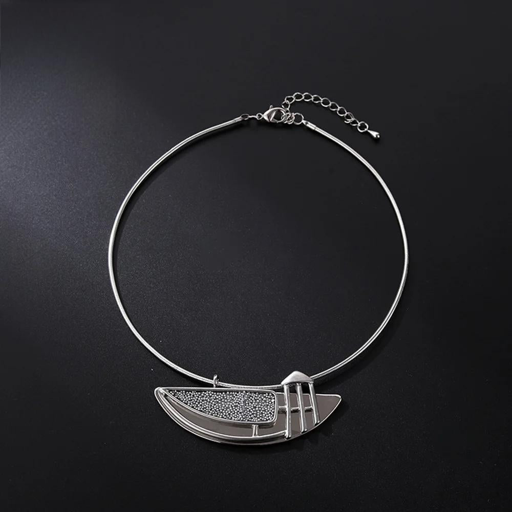 Fashion Neck Chokers Trendy Necklace for Women