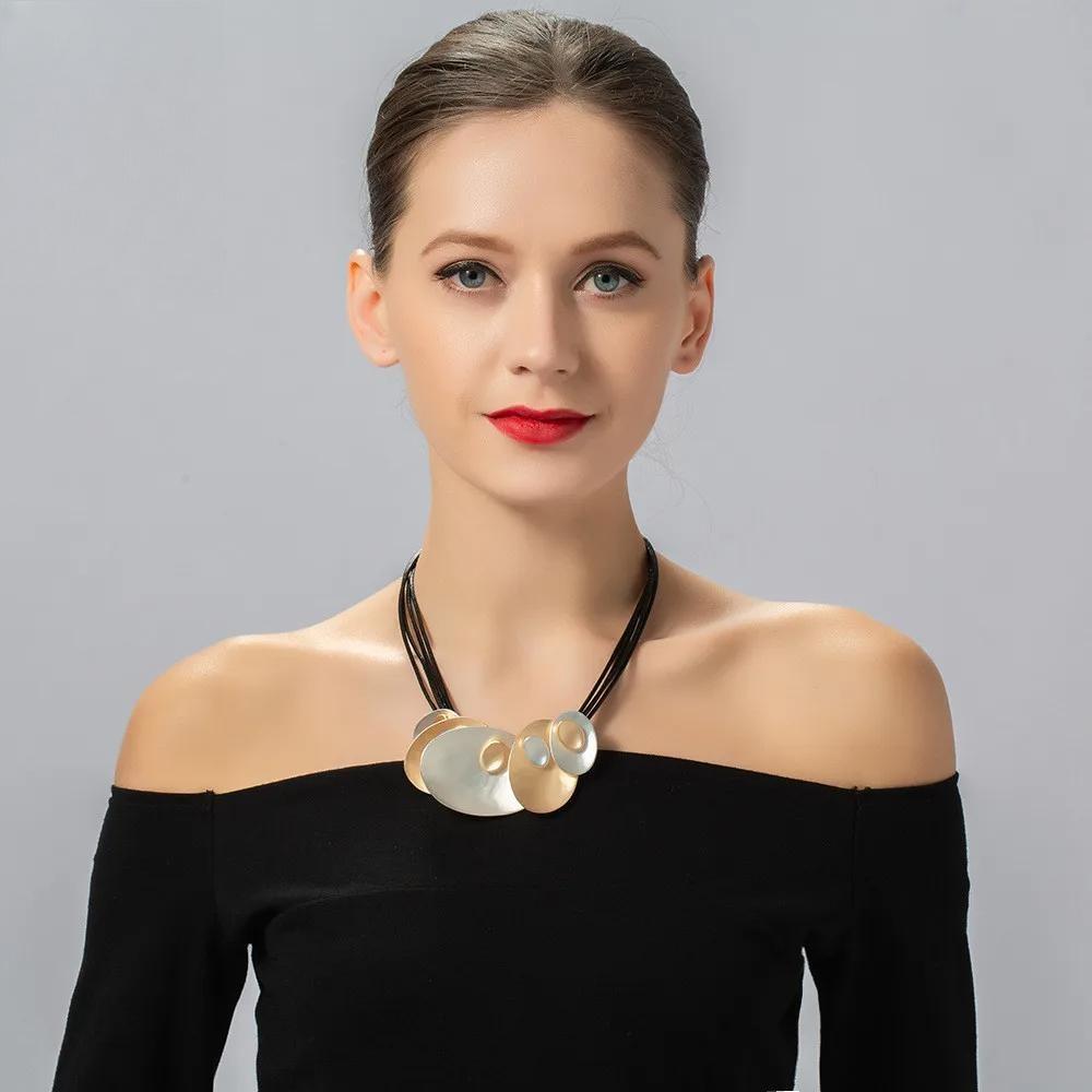 Fashion Neck Chokers Collar Vintage Necklace