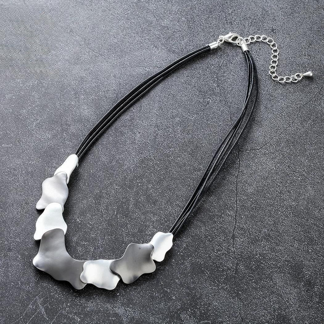 Trend Necklace Jewelry for Women New in Goth Chains Kpop Black Leather necklaces