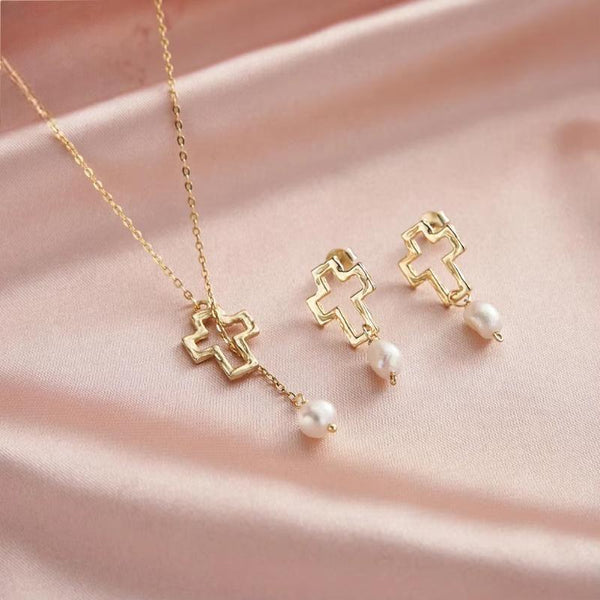 Elegant Cross Shaped Pendant Earrings Piercing with Natural Pearls Pendnt