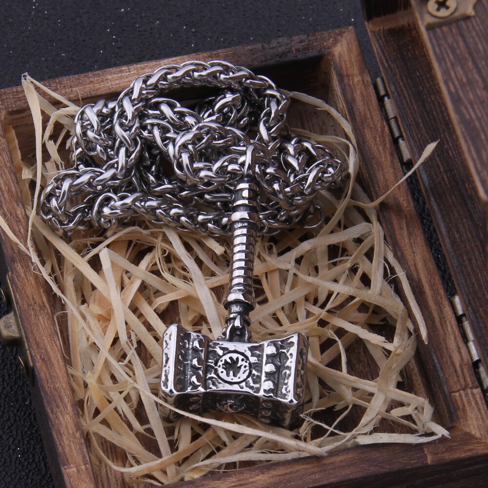 Stainless Steel Never Fade Thrall‘s Hammer of Destruction necklace