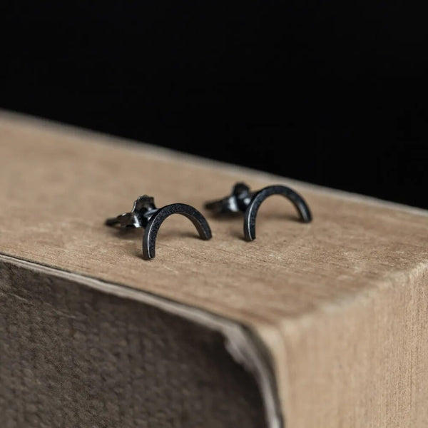 925 Sterling Silver U-shape Stud Earrings