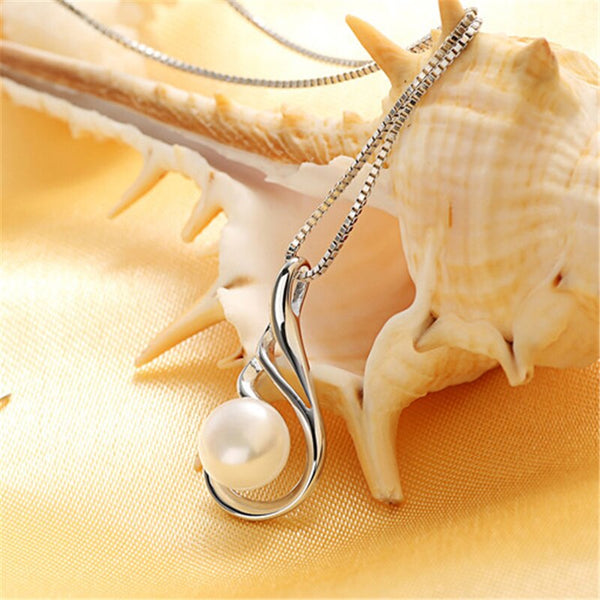 Freshwater Pearl Elegant Women Pendant