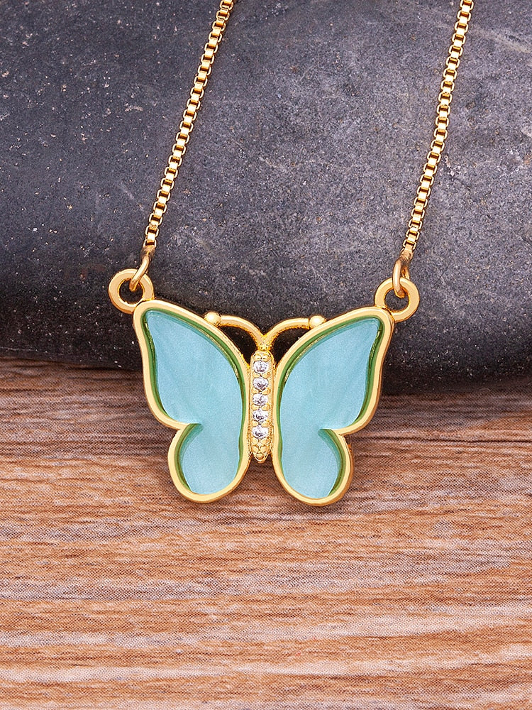 Classic Korean Fashion Cute Butterfly Pendant Necklace for Women