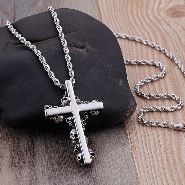Collares y colgantes de acero inoxidable con cruz gótica y calavera de Jesús para hombre de TrustyLan