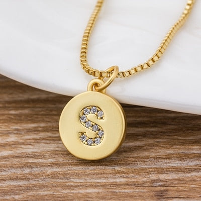 Hot Sale Wholesale Women Gold Color Initial 26 Letters Necklace