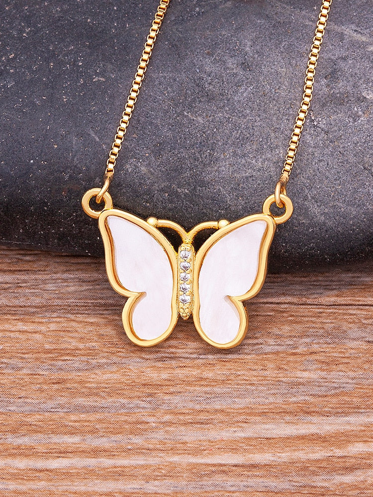 Classic Korean Fashion Cute Butterfly Pendant Necklace for Women