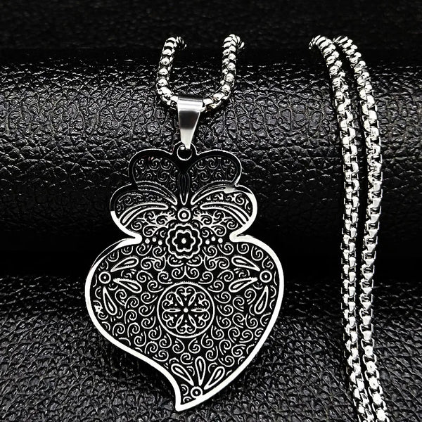 Portugal Folk Viana Heart Flower Pendant Necklace for Women Men