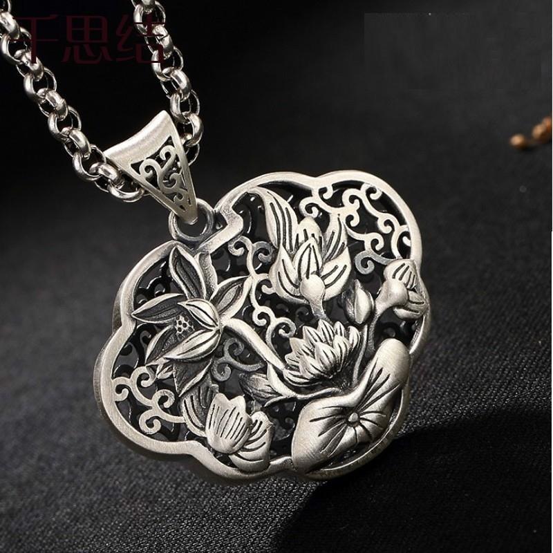 Original designer craftsmanship to create a retro lotus wishful long necklace pendant