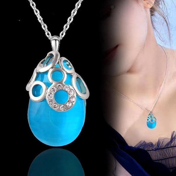 Vintage Pink Blue White Opal Stone Water Drop Pendant Necklace Choker Chain Women