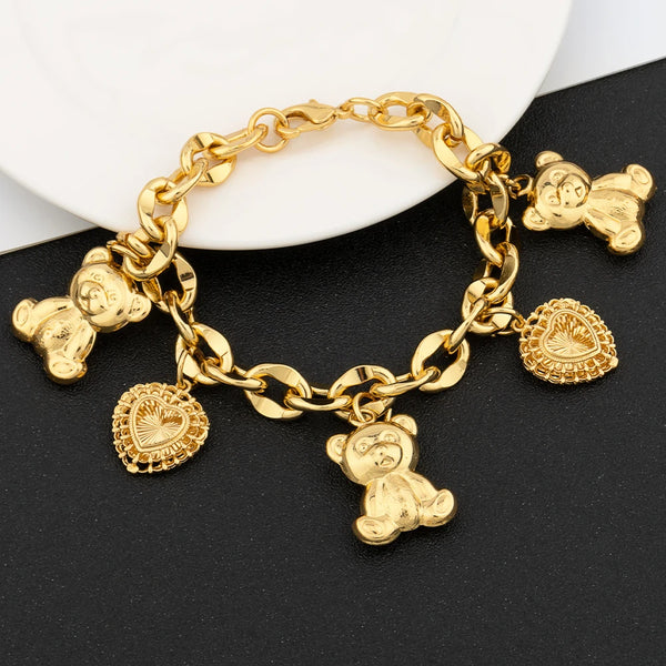 Charm Chain Jewelry Fashion Gold Plated Copper Bracelets With Small Pendant for Women