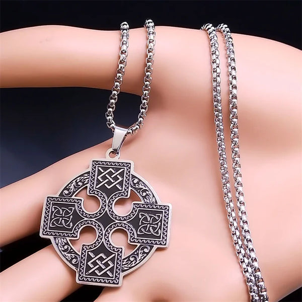 Witchcraft Celtic Knot Necklace Stainless Steel Solar Cross Knot Viking Shield Druid Amulet Chain