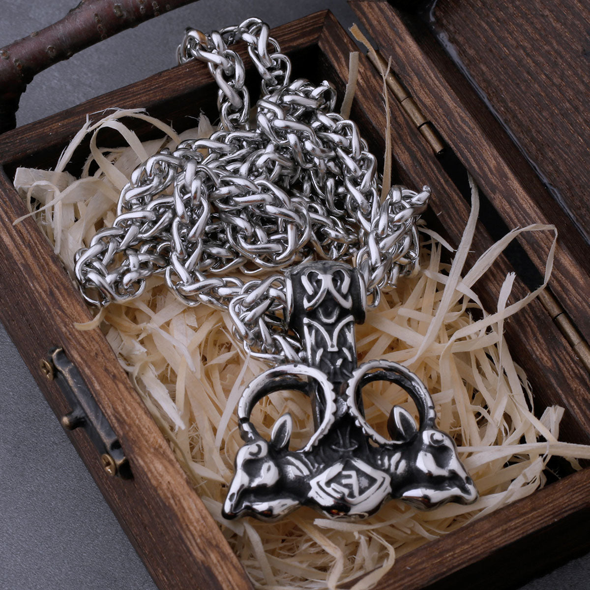 Nordic Viking Thor's Hammer Mjolnir Norwegian Rune Necklace Ram Animal Pendant