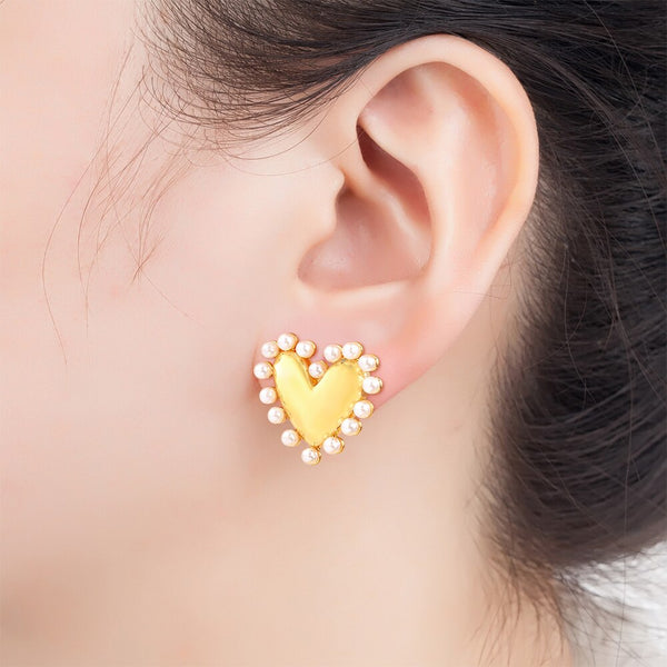 Fashion Heart Shape Creativity Design Pearl Stud Earrings For Woman