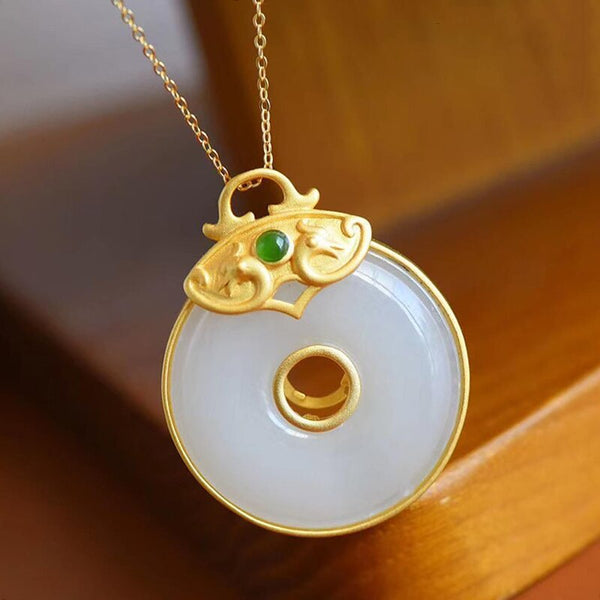 Original Design Natural Hetian White Jade Ring Pendant Ladies Necklace