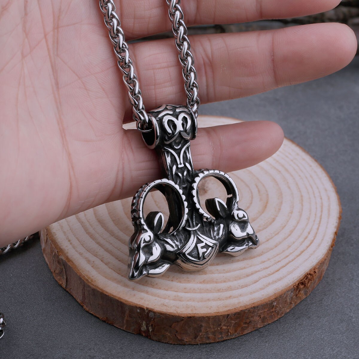 Nordic Viking Thor's Hammer Mjolnir Norwegian Rune Necklace Ram Animal Pendant