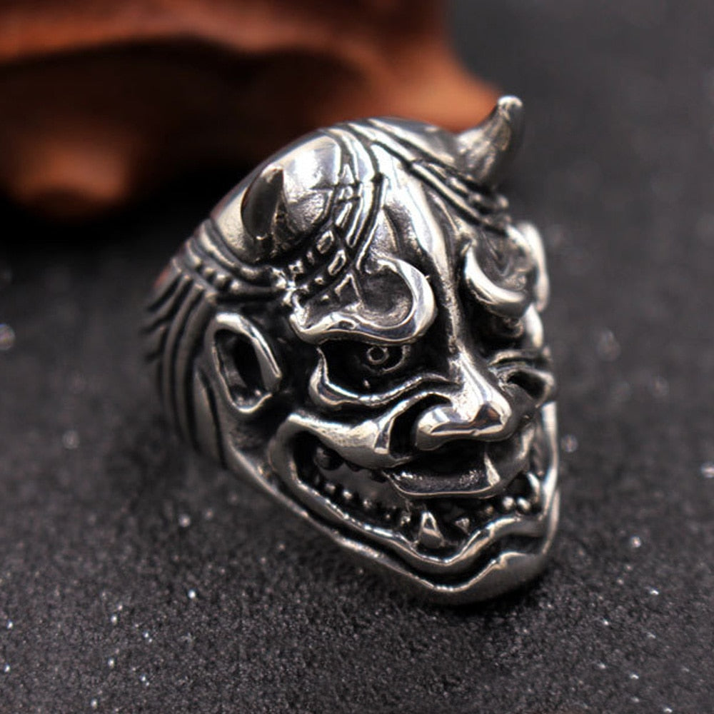 Gothic Bull Head Skull Men Ring Punk Hip Hop Japanese Demon Stainless Steel Skull Ring