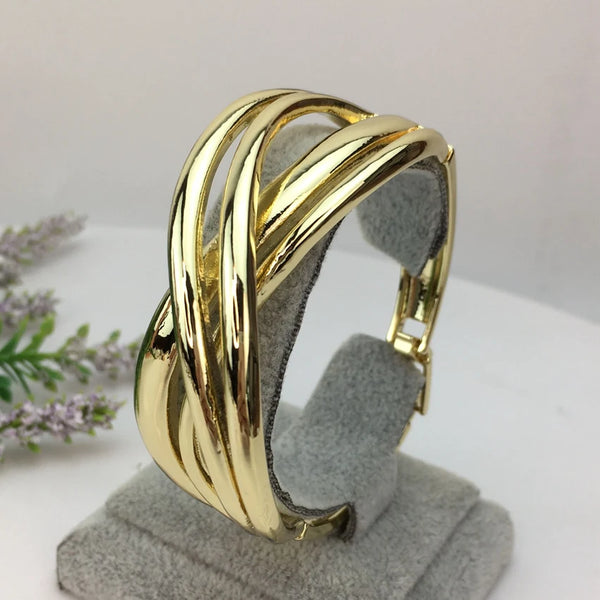 Classic Jewelry Big Bangles Bracelets for Women