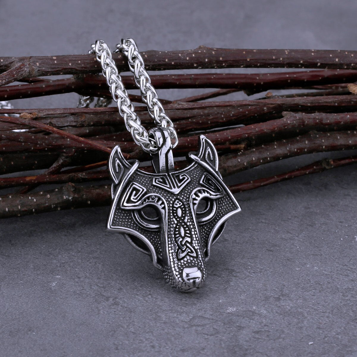 Vintage Viking Wolf Head Freki Necklace Men Stainless Steel Nordic Celtic Knot Wolf Amulet Pendant