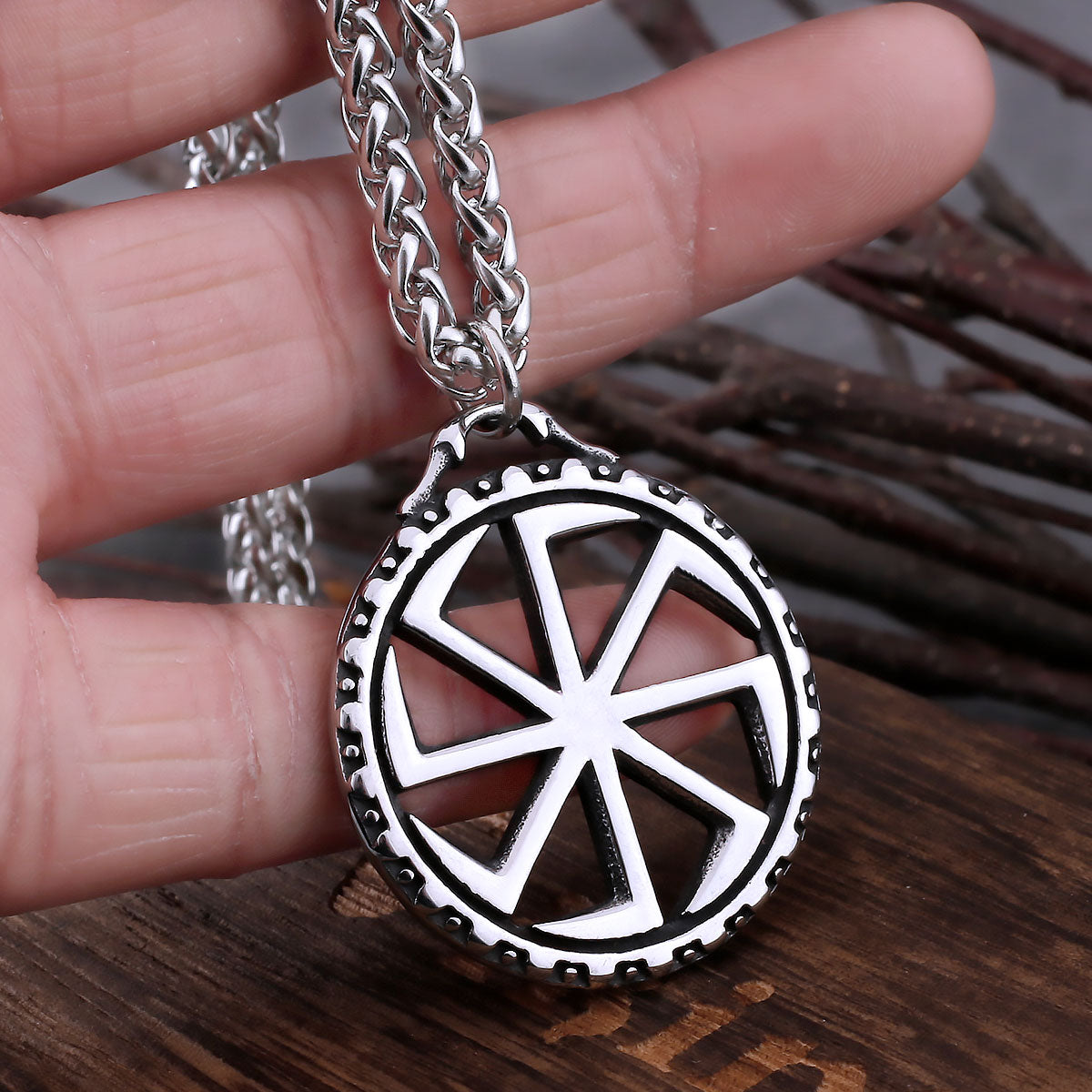 Vintage Slavic Rune Necklace Men's Vikings Sun Symbol Amulet Pendant Necklace