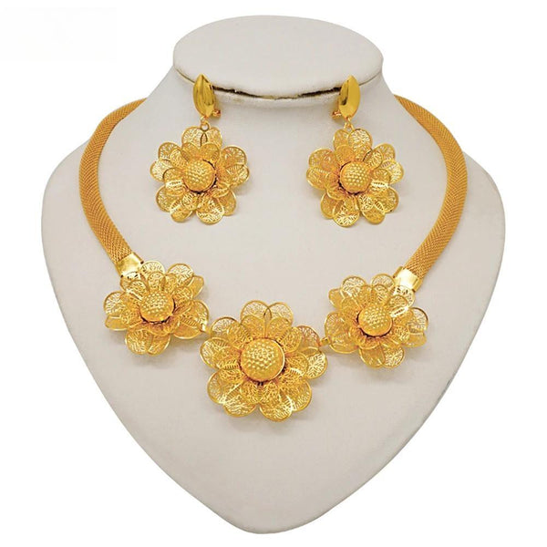 Fashion Dubai Gold Color  Big Flower Pendant Necklace & Earrings Jewelry Set