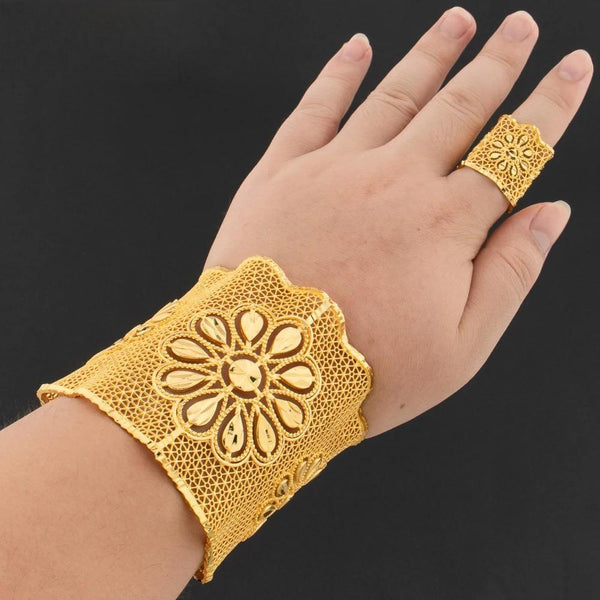 African Luxury Cuff Bangle with Ring for Women