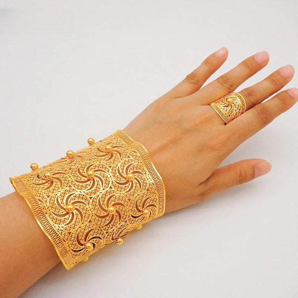 Dubai Gold Color Bangle With Ring For Women