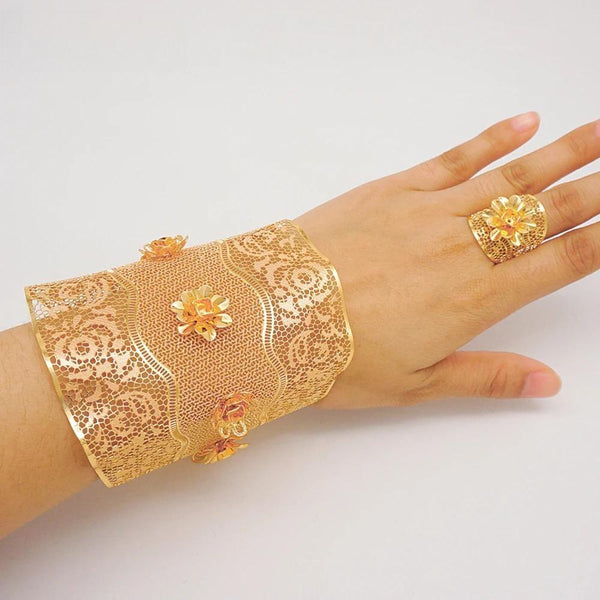 Indian Dubai Flower Shape Gold Color Bangles With Ring Indian Arabic Charm Bangles