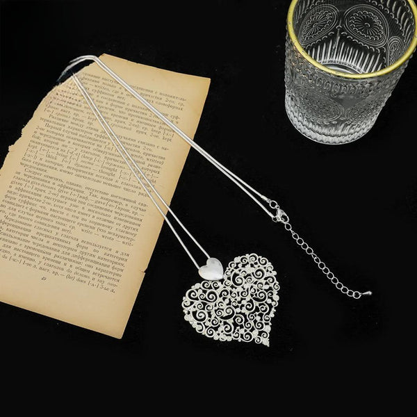 Vintage Silver Color Hollow Heart Suspension Pendants Necklace Goth Chains Jewelry For Women