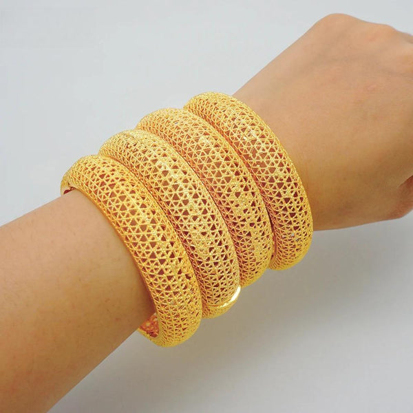 France Female Gold Color Bangle & Bracelet