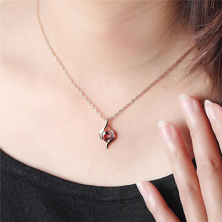 Luxury Red Zircon Pendant Necklace With Apple Gift Box Fashion Jewelry For Women