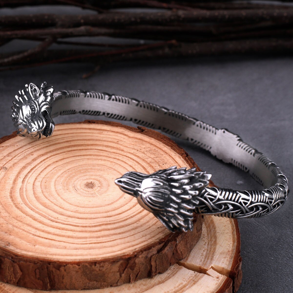 Nordic Viking Men's Stainless Steel Water Wolf Head Bracelet