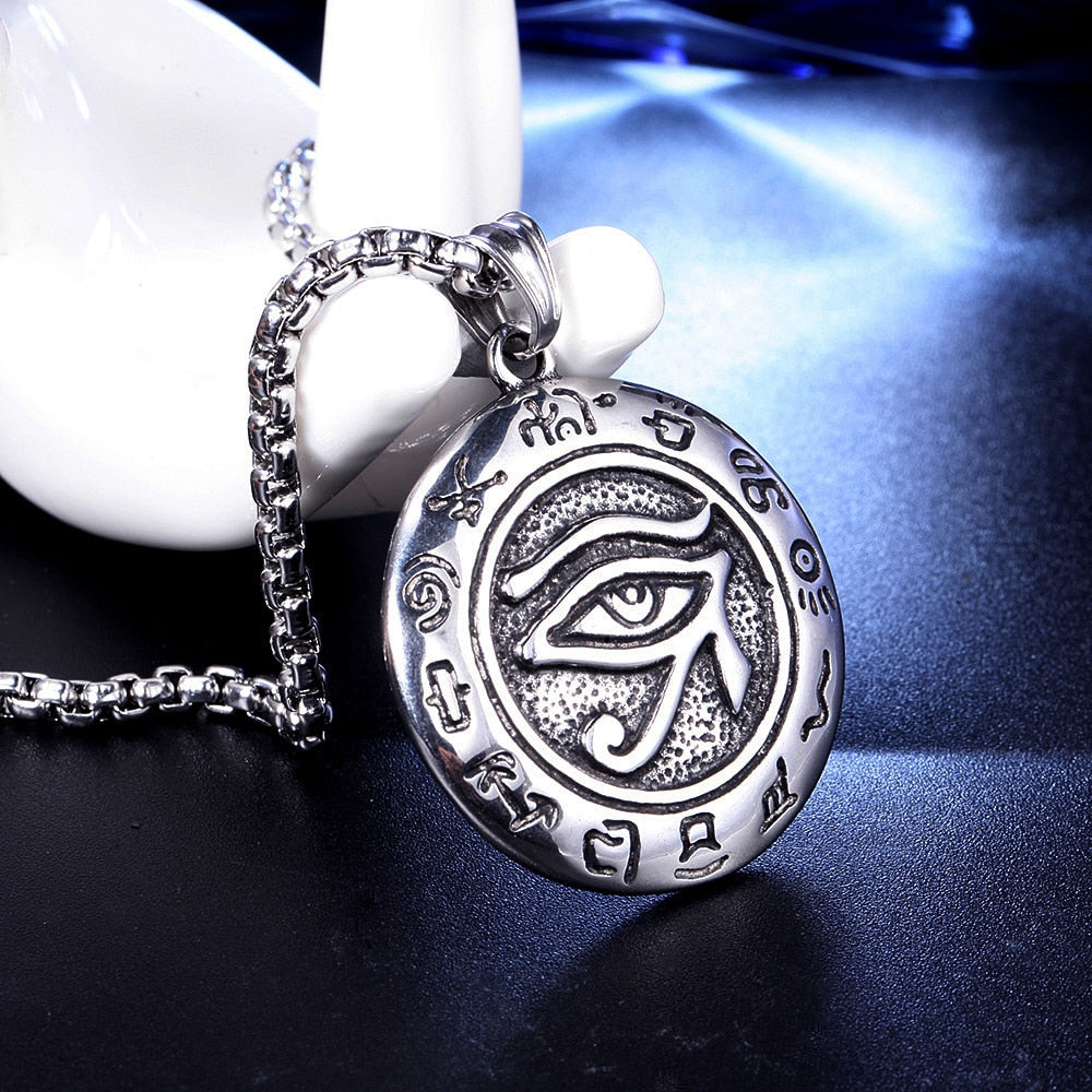 Vintage Men's Egyptian Eye of Horus Pendant Necklace