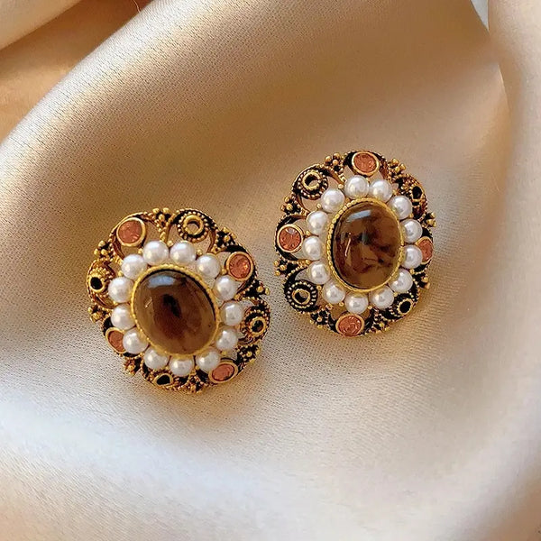 Vintage Rhinestone Stud Earrings