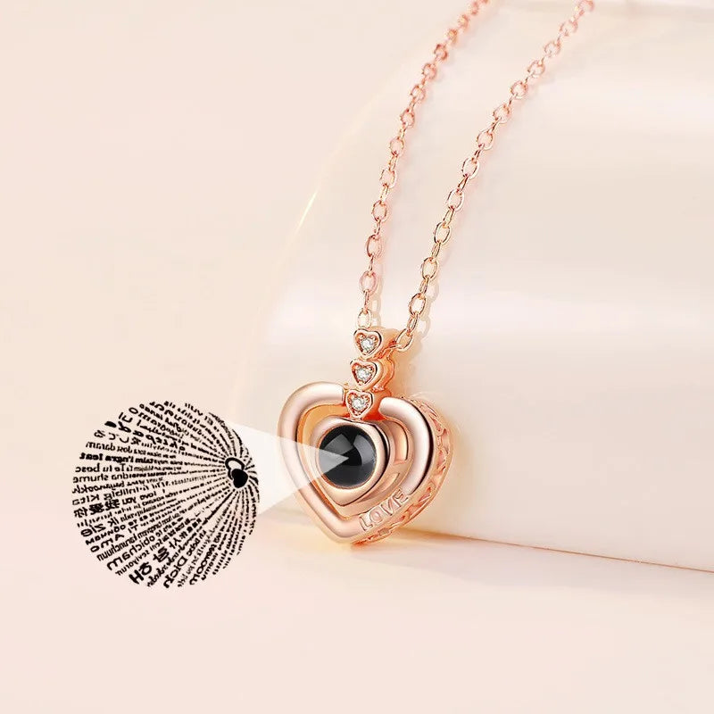 Projection Necklace With Lifting Rose Gift Box