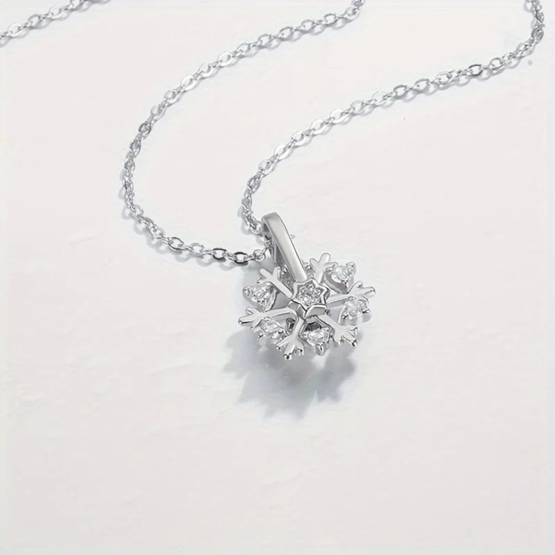 Creative Rotatable Snowflake Necklace Luxurious Rose Gift Box