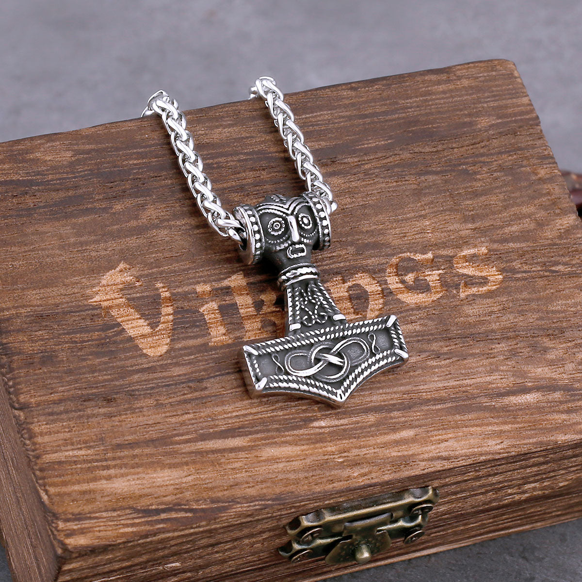 Vintage Nordic Celtic Anchor Necklace Men's Fashion Rune Amulet Stainless Steel Pendant