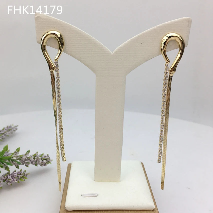 Long Earrings Latest Fahsion Drop Earrings for Women