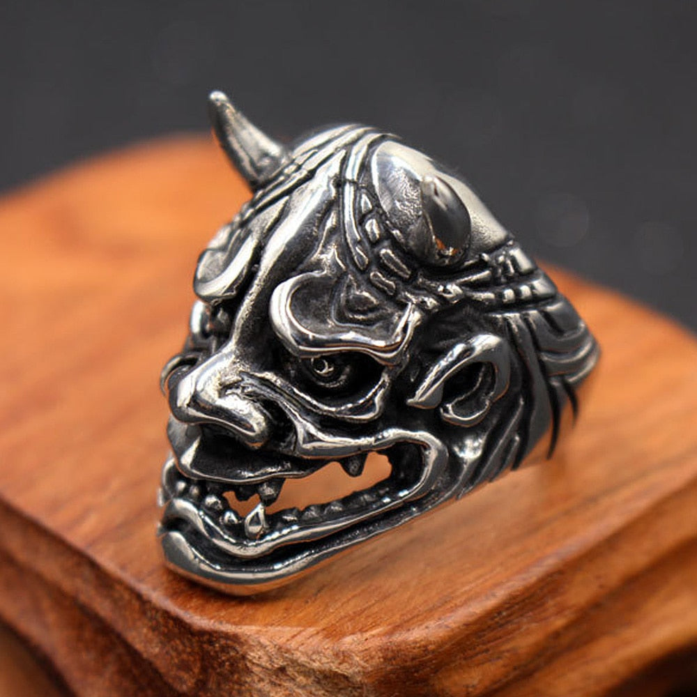 Gothic Bull Head Skull Men Ring Punk Hip Hop Japanese Demon Stainless Steel Skull Ring