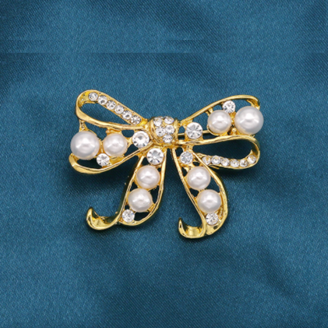 2PCS Brooch Women Clothes Fixed Pin Anti-Glare  Pearl Corsage