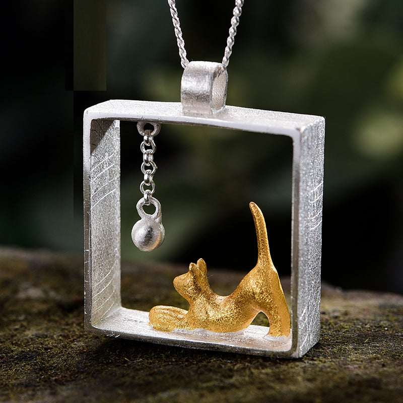 925 Sterling Silver 18K Gold Fashion Cat Playing Balls Pendant without Necklace