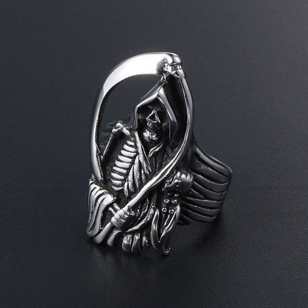 Vintage Punk Gothic Sickle Skull Ring for Men And Women Stainless Steel Skull Biker Ring