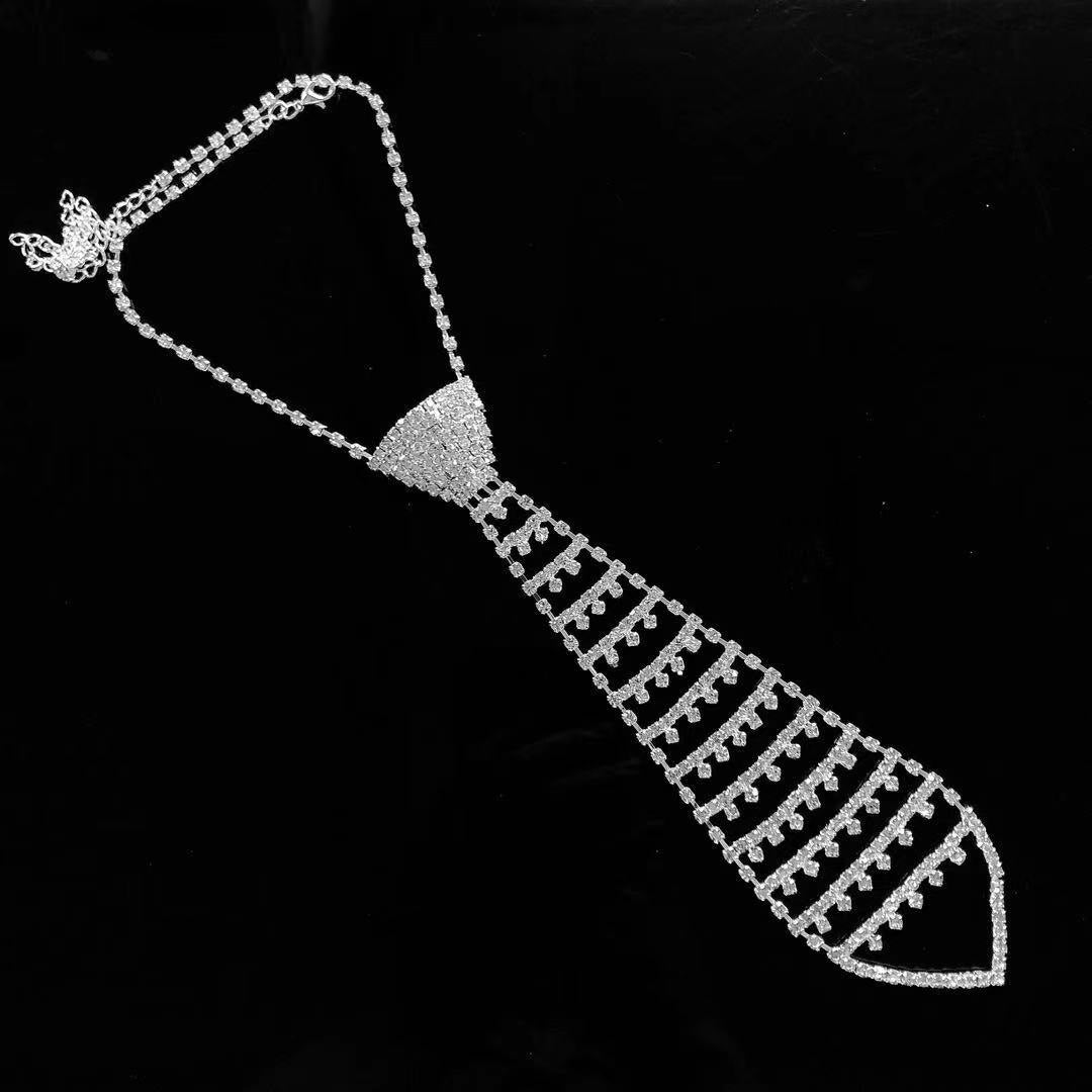 fashionable and luxurious necktie Necklace flash Rhinestone Long Necklace