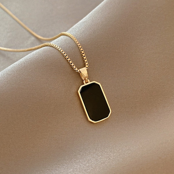 Black square Natural Shell Pendant Necklace for Women